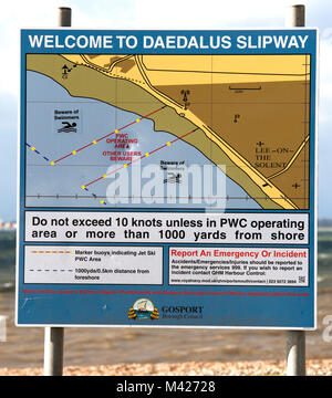 Bienvenue à Daedalus Slipway signe à Lee-on-the-Solent, Hampshire, England, UK Banque D'Images