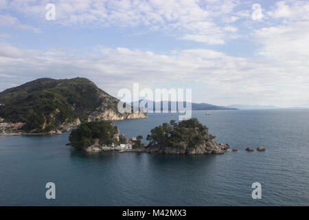 Parga est une ville située dans la partie nord-ouest de l'unité régionale de Preveza en Epire, nord-ouest de la Grèce. Parga est situé sur la côte ionienne. Banque D'Images