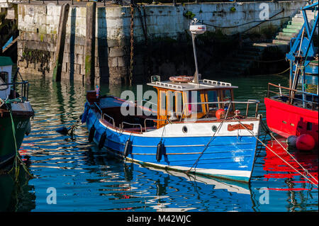 "Lady Kate' un petit bateau de plaisance amarrés dans le port de Cobh, Cobh, dans le comté de Cork, Irlande. Banque D'Images