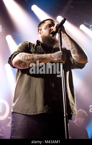 Islington Assembly Hall, Royaume-Uni. Feb 13, 2018. WarChild's Brits Semaine, Rag n Bone Man performing à Islington Assembly Hall - 13 février 2018 Crédit : Tom Rose/Alamy Live News Banque D'Images