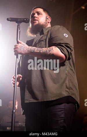 Islington Assembly Hall, Royaume-Uni. Feb 13, 2018. WarChild's Brits Semaine, Rag n Bone Man performing à Islington Assembly Hall - 13 février 2018 Crédit : Tom Rose/Alamy Live News Banque D'Images