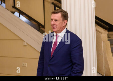 Riga, Lettonie. Feb 14, 2018. Maris Kucinskis, Premier ministre de la République de Lettonie, au cours de réunion avec John Bercow, député de Buckingham et le président de la Chambre des communes britannique à gouvernement de la Lettonie. Credit : Gints Ivuskans/Alamy Live News Banque D'Images