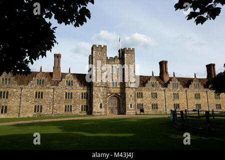 Knole House à Sevenoaks, dans le Kent, la maison du 15ème siècle était autrefois un palais de l'archevêque et, pendant 400 ans, était la maison de la famille Sackville. Banque D'Images