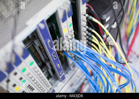 Photo du réseau de professionnels de l'équipement utilisé par les fai Banque D'Images