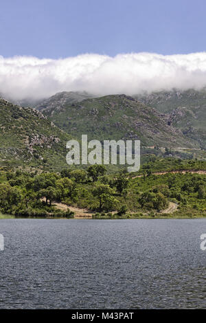 Près de lac de Padula Oletta dans le Nebbio, Corse Banque D'Images