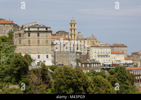 Village de Cervione, Cathédrale, St Erasme, Corse Banque D'Images