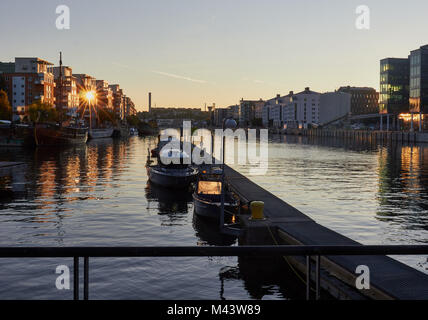 Hammarby Sjostad eco quartier un pionnier dans le développement durable, le lac Hammarby, Stockholm, Suède, Scandinavie. Banque D'Images