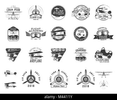 Vintage hand drawn old fly stamps. Billet d'avion d'affaires ou d'emblèmes. Académie biplan des étiquettes. Badge antenne Retro isolés. Logos d'écoles pilotes. Avion de conception, en t'imprime, web design. Vecteur Stock Illustration de Vecteur