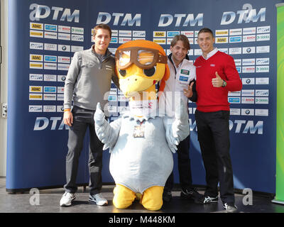 Daniel Juncadella DTM-Rennfahrer(Mercedes), Augusto Farfus (BMW), Eduardo Mortara(Audi) à Braunschweig Banque D'Images