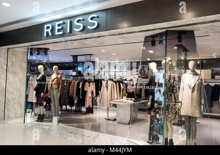 HONG KONG - le 4 février 2018 : Reiss magasin de détail à Hong Kong. Banque D'Images