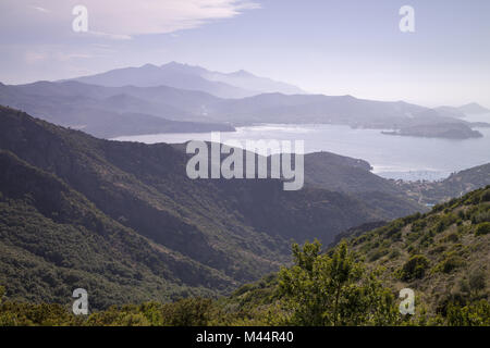 Cima del Monte la montagne près de Rio nell'Elba, Italie Banque D'Images