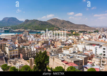 Vue sur la ville de Carthagène du parc de Torres, Espagne. Banque D'Images