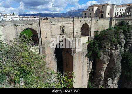 El Puente Nuevo, nouveau pont de Ronda, Andalousie Banque D'Images