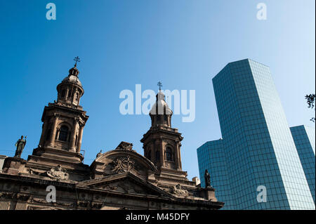 Metropolitan Cathedral, Plaza de Armas, Santiago, Chili Banque D'Images