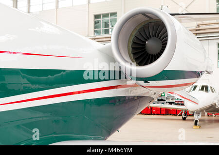 Close up du moteur sur un avion à réaction Banque D'Images