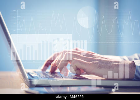 Image composite de l'interface d'affaires avec des graphiques et des données Banque D'Images