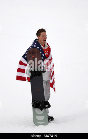 PyeongChang, Corée du Sud. Feb 14, 2018. SHAUN WHITE de USA célèbre remportant une médaille d'or en snowboard halfpipe hommes finale à Phoenix parc de neige pendant l'hiver de Pyeongchang 2018 Jeux Olympiques. Crédit : Scott Mc Kiernan/ZUMA/Alamy Fil Live News Banque D'Images