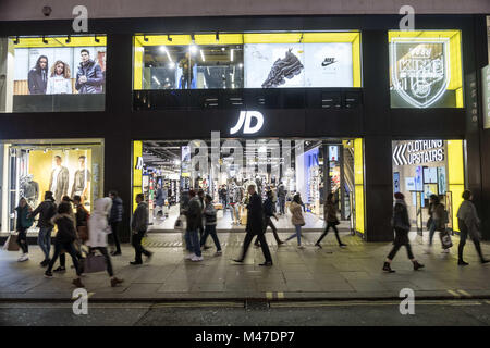 Londres, Royaume-Uni. 30Th Jan, 2018. Magasin de sport JD vu à Londres célèbre Oxford Street. Le centre de Londres est une des plus belles attractions touristiques pour les personnes dont les prêts à acheter et profiter de la variété de marques dans le monde entier et célèbre. Credit : Rahman Hassani/SOPA/ZUMA/Alamy Fil Live News Banque D'Images