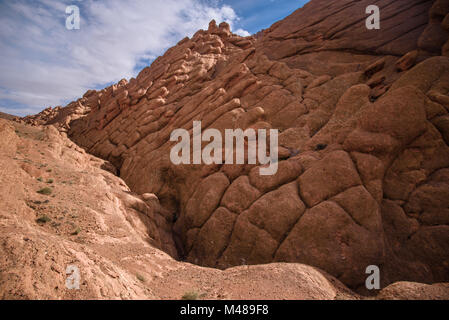 Paysage pittoresque dans les gorges du Dadès, Atlas, Maroc Banque D'Images