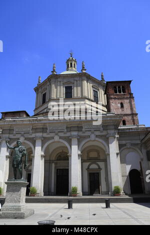 Basilique de San Lorenzo Maggiore - Basilique San Lorenzo Maggiore Banque D'Images