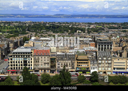 Vue sur Édimbourg à partir de la colline du château, l'Ecosse Banque D'Images