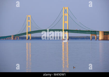 Pont suspendu Mackinac Banque D'Images