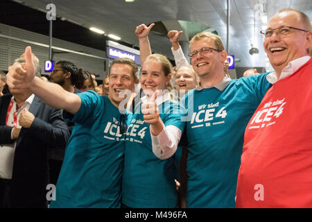 Première mondiale de la nouvelle ICE4-Train Banque D'Images