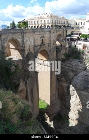 El Puente Nuevo, nouveau pont de Ronda, Andalousie Banque D'Images