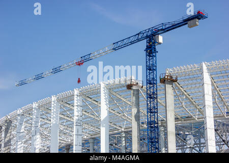 Sur la construction du stade de grue à tour dans la région de Nizhny Novgorod, Russie Banque D'Images