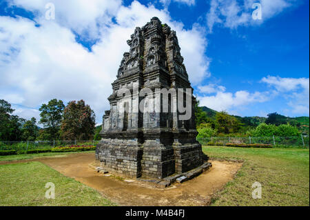 Complexe du temple hindou Dieng ,Dieng Plateau,Java,l'Indonésie Banque D'Images