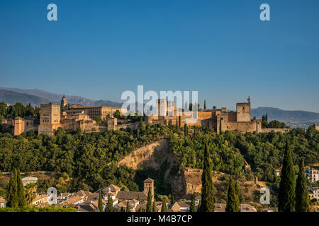 Alhambra Granada Andalousie Espagne hill top view Banque D'Images