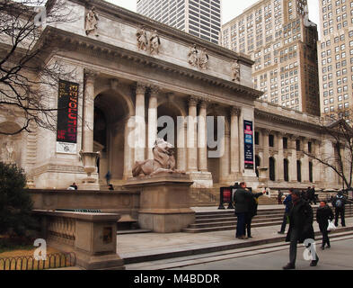 New York , New York, USA. 1 février, 2018. Avant de la Bibliothèque publique de New York, Stephen A. Schwarzman Building sur la 5e Avenue à Manhattan, New Y Banque D'Images