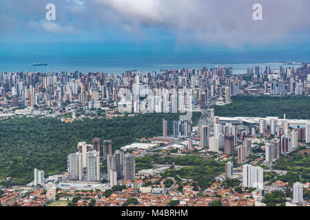 Vue aérienne de la ville de Fortaleza avion fenêtre Banque D'Images