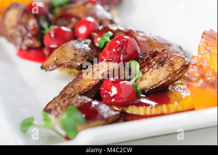 Foie de poulet avec légumes Banque D'Images