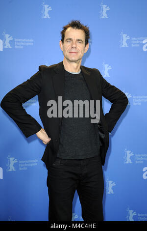 Berlin, Allemagne. Feb 15, 2018. Tom Tykwer durant la photocall du jury à la 68e Festival International du Film de Berlin/Berlinale 2018 le 15 février 2018 à Berlin, Allemagne. | Verwendung weltweit Credit : dpa/Alamy Live News Banque D'Images