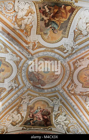 Libre de les peintures sur le plafond de l'intérieur de la Basilica di Santa Maria degli Angeli e dei Martiri Église, Rome, Italie. Banque D'Images