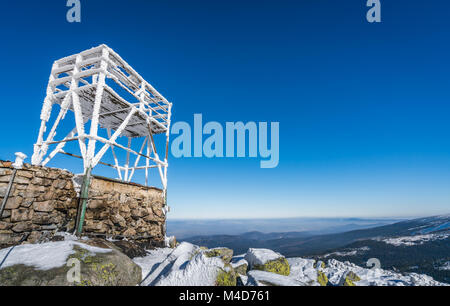 Plate-forme d'observation sur le sommet de la montagne Szrenica Banque D'Images