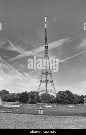 Photographie noir et blanc de l'émetteur de Crystal Palace, Londres, Angleterre, Royaume-Uni. Credit : Londres Snapper Banque D'Images