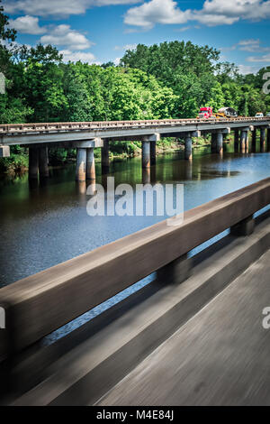 Pont sur l'autoroute du bassin de la rivière atchafalaya en Louisiane Banque D'Images