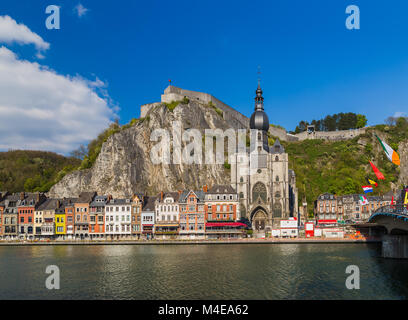 Village Dinant en Belgique Banque D'Images