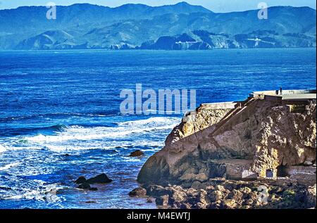 Soberanes et falaises sur l'océan Pacifique en Californie Banque D'Images