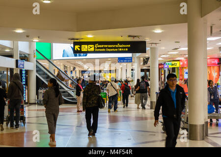 Chiang Mai, Thaïlande - 29 décembre 2017 : vue de l'intérieur de l'Hall de départ à l'Aéroport International de Chiang Mai, il est le principal aéroport du nord de T Banque D'Images