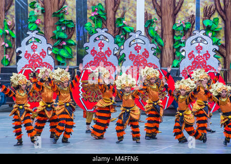 Les participants au festival Sinulog à Cebu aux Philippines Banque D'Images