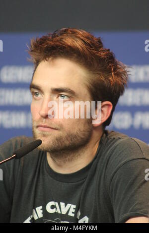 Conférence de presse à l'hôtel Grand Hyatt à Berlin/Allemagne pour "Jeune fille" par 68e Berlinale (Festival International du Film.) avec : Robert Pattinson, David Zellner, Natham Zellner, Mia Wasikowska . Où : Berlin/Allemagne, Quand : 16.février 2018, "Crédits : T.O.Images / Alamy Live News" Banque D'Images