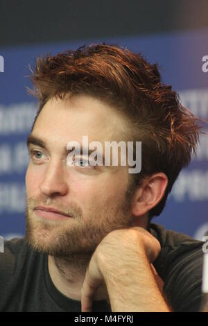 Conférence de presse à l'hôtel Grand Hyatt à Berlin/Allemagne pour "Jeune fille" par 68e Berlinale (Festival International du Film.) avec : Robert Pattinson, David Zellner, Natham Zellner, Mia Wasikowska . Où : Berlin/Allemagne, Quand : 16.février 2018, "Crédits : T.O.Images / Alamy Live News" Banque D'Images