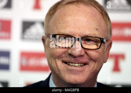 Nouvelle Écosse manager Alex McLeish pendant les médias dévoilement à Hampden Park, Glasgow. Banque D'Images