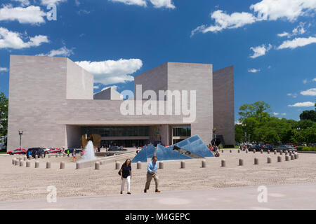 Bâtiment de l'Est et de pyramides de verre, JE M'î, National Gallery of Art, Washington DC, USA, Amérique du Nord Banque D'Images