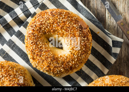 Bagels tout chaud tout prêt à manger Banque D'Images