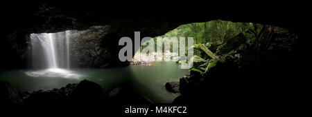 Arche naturelle, Springbrook NP, QLD. Banque D'Images