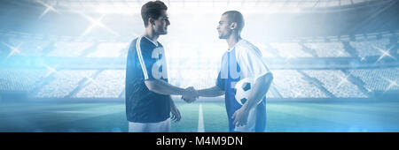 Image composite de joueurs de football shaking hands Banque D'Images